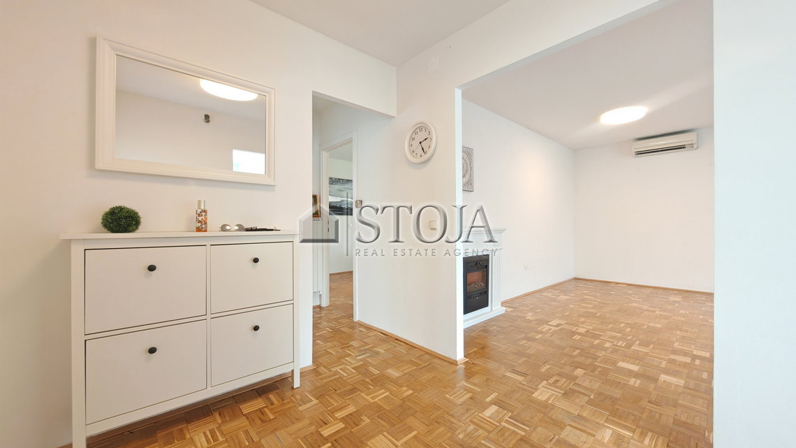 Location: Ljubljana mesto, Bežigrad, Črnuče