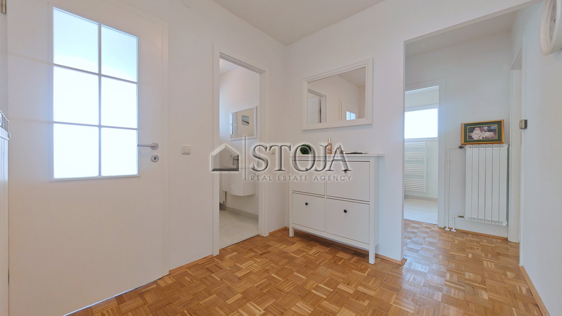 Location: Ljubljana mesto, Bežigrad, Črnuče