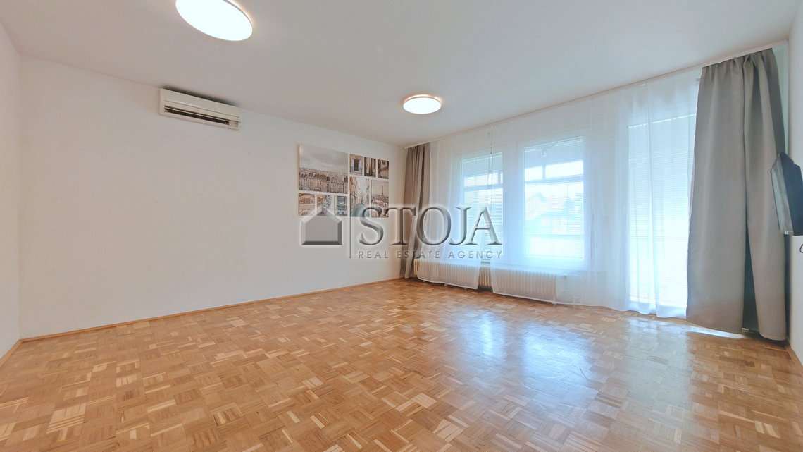 Location: Ljubljana mesto, Bežigrad, Črnuče