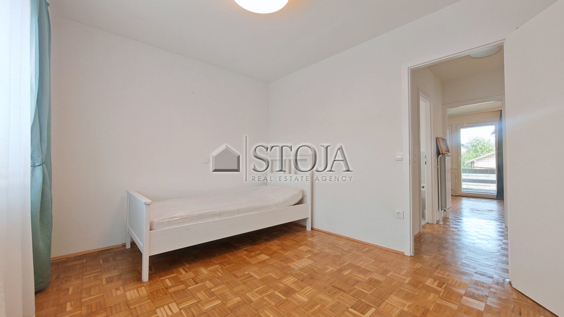 Location: Ljubljana mesto, Bežigrad, Črnuče