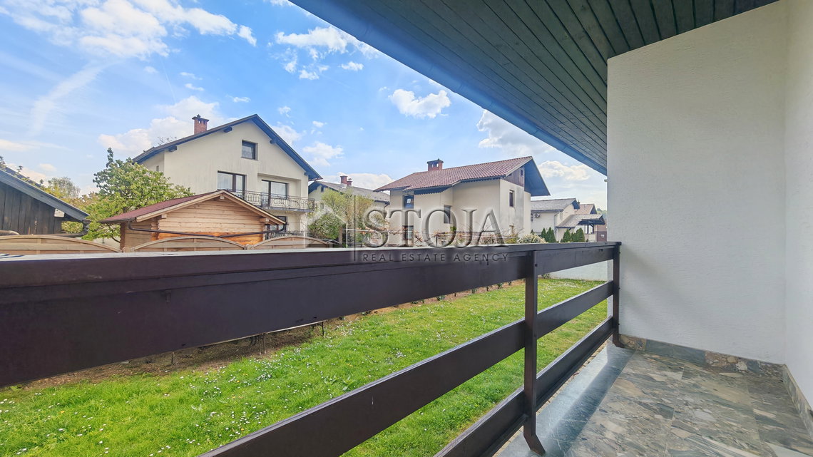 Location: Ljubljana mesto, Bežigrad, Črnuče