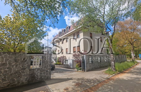 Lokacija: Ljubljana mesto, Bežigrad, Bežigrad