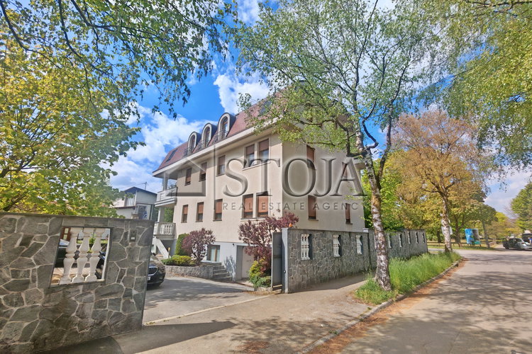 Lokacija: Ljubljana, Bežigrad, Bežigrad