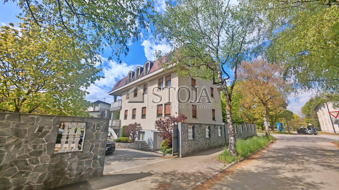 Lokacija: Ljubljana mesto, Bežigrad, Bežigrad