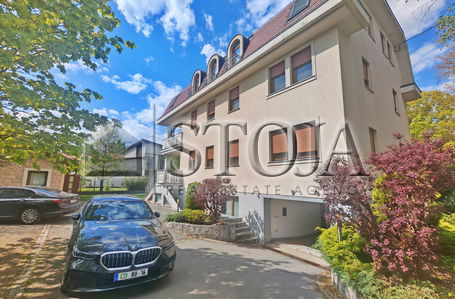 Lokacija: Ljubljana mesto, Bežigrad, Bežigrad