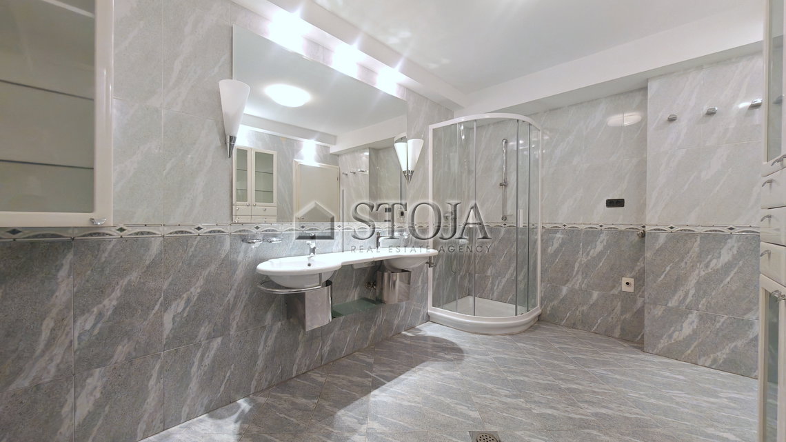 Location: Ljubljana mesto, Vič-Rudnik, Rudnik