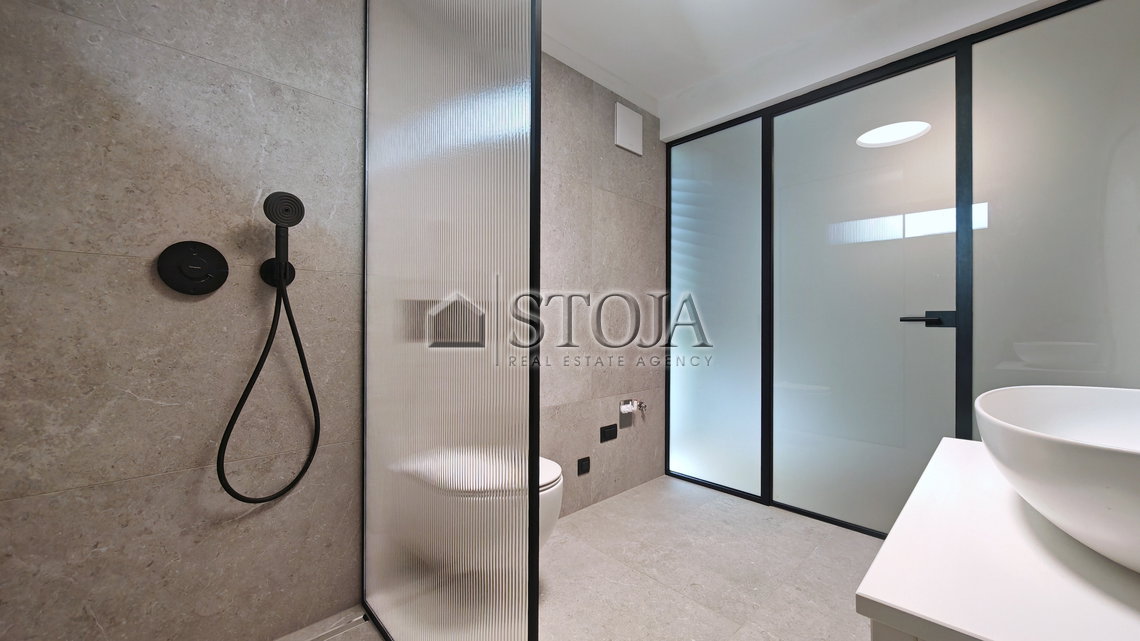 Location: Ljubljana mesto, Šiška, Koseze