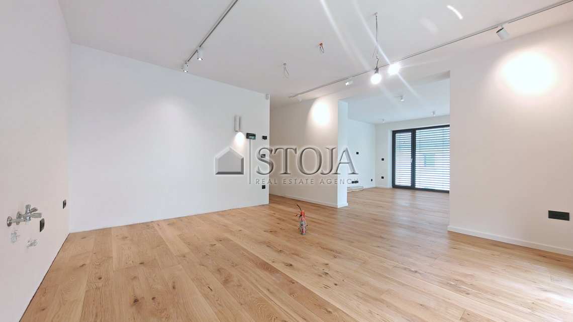 Location: Ljubljana mesto, Šiška, Koseze