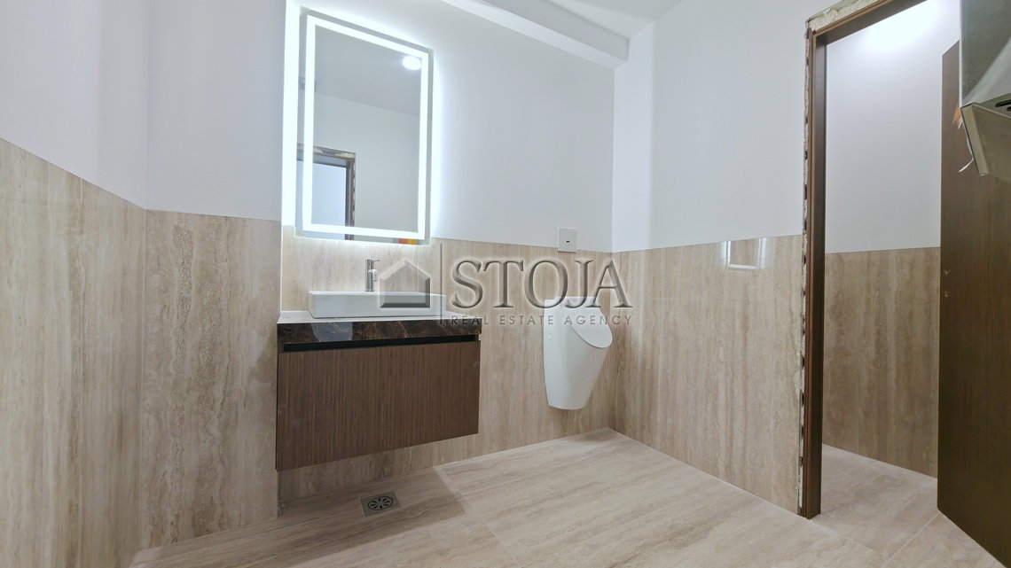 Lokacija: Ljubljana mesto, Bežigrad, Bežigrad