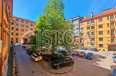 Lokacija: Ljubljana mesto, Center