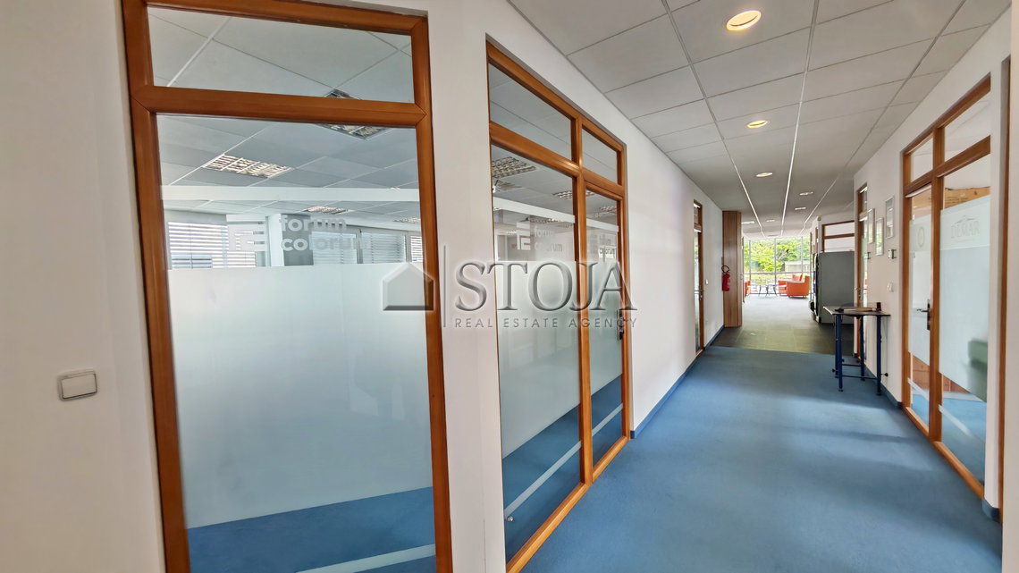 Lokacija: Ljubljana okolica, Trzin, Trzin