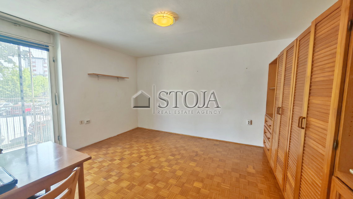 Lokacija: Ljubljana mesto, Šiška, Sp. Šiška