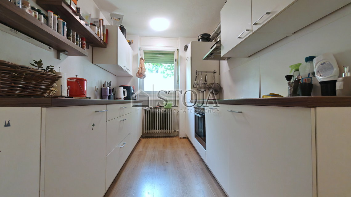 Lokacija: Ljubljana mesto, Bežigrad, Bežigrad