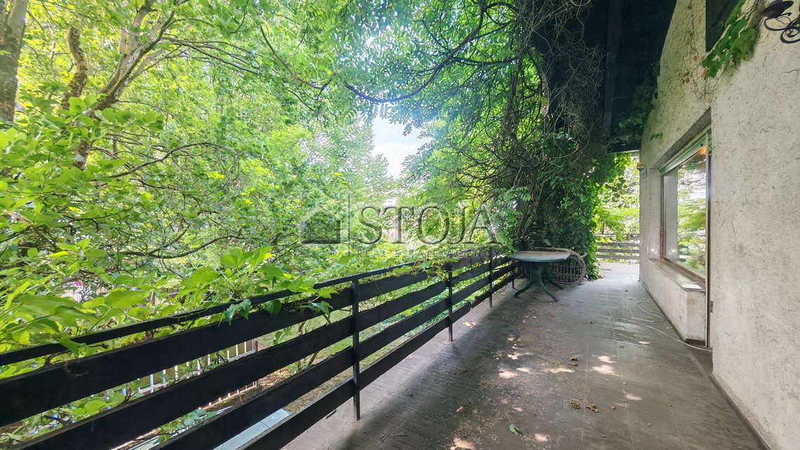 Lokacija: Ljubljana mesto, Bežigrad, Bežigrad