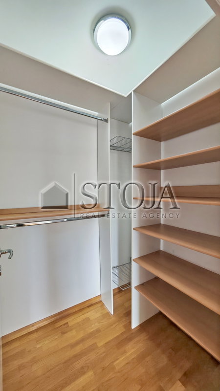 Lokacija: Ljubljana mesto, Vič-Rudnik, Vič