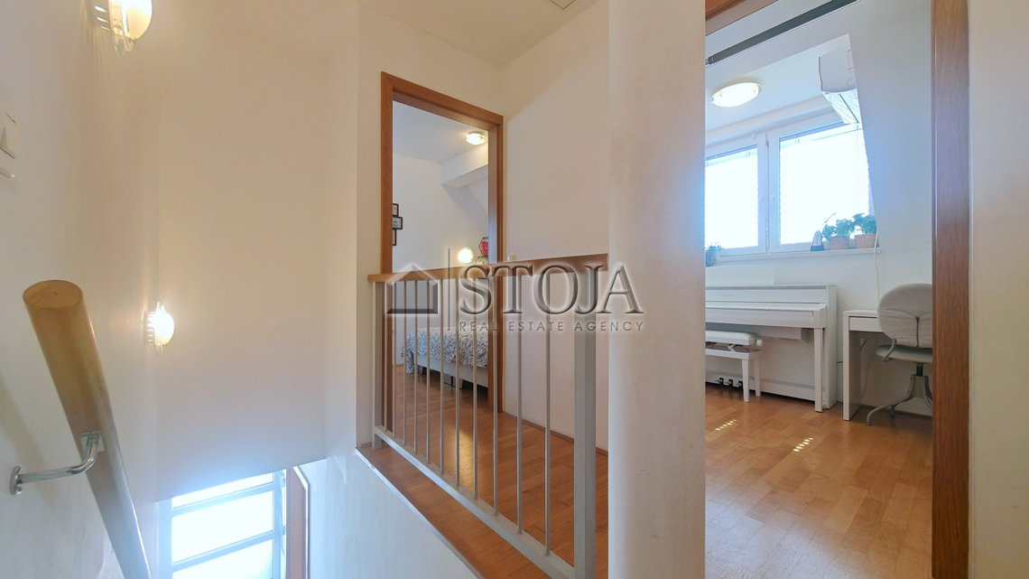 Location: Ljubljana okolica, Vrhnika, Vrhnika