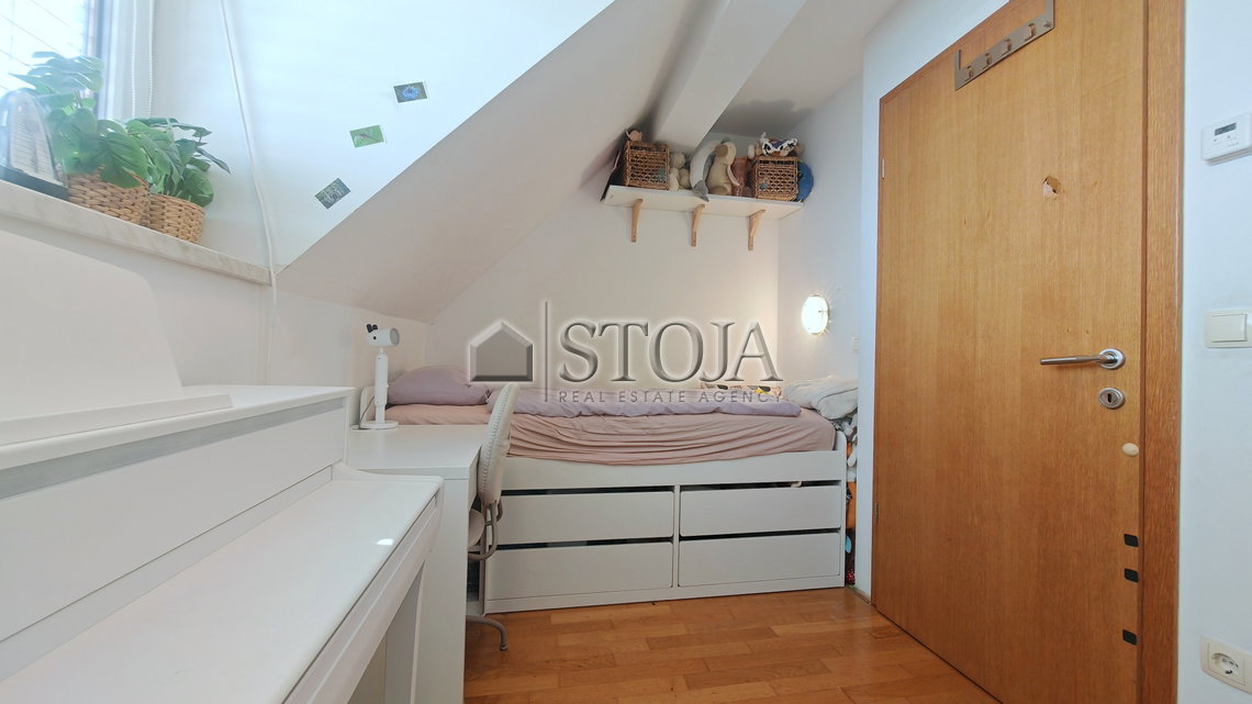 Location: Ljubljana okolica, Vrhnika, Vrhnika