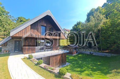 Location: Ljubljana okolica, Mengeš, Dobeno