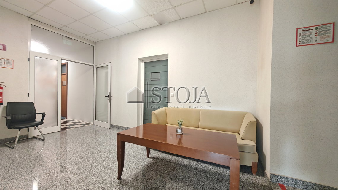 Lokacija: Ljubljana mesto, Moste-Polje, BTC