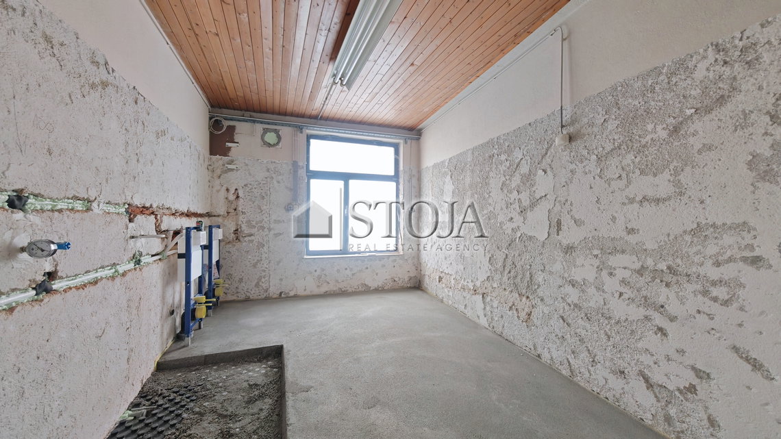 Location: Ljubljana okolica, Domžale, Domžale