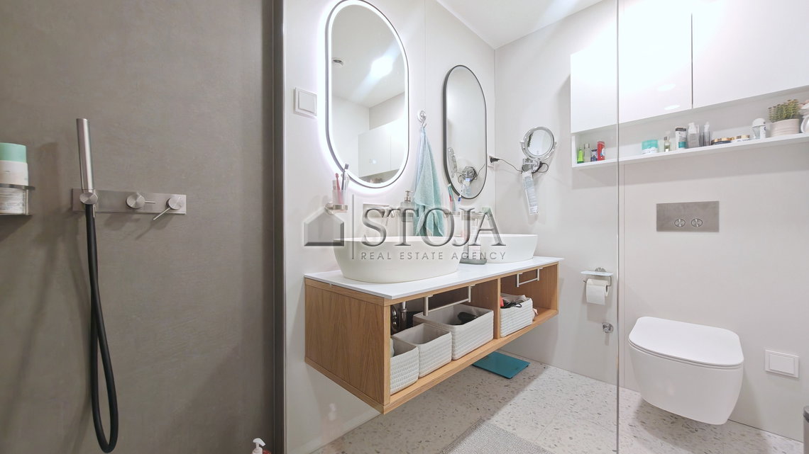 Lokacija: Ljubljana mesto, Šiška, Sp. Šiška