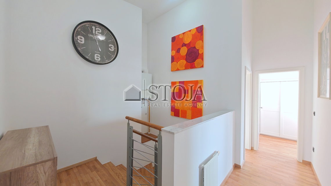 Location: Ljubljana mesto, Šiška, Brod