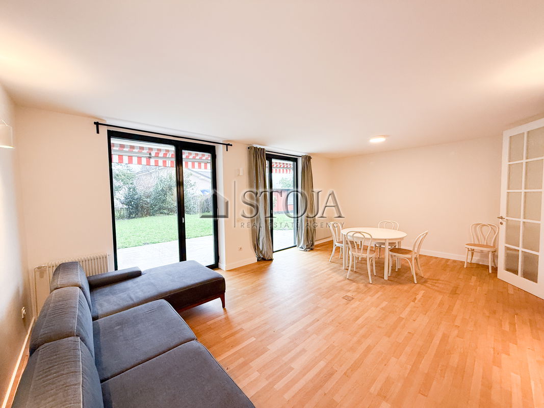 Lokacija: Ljubljana mesto, Šiška, Koseze