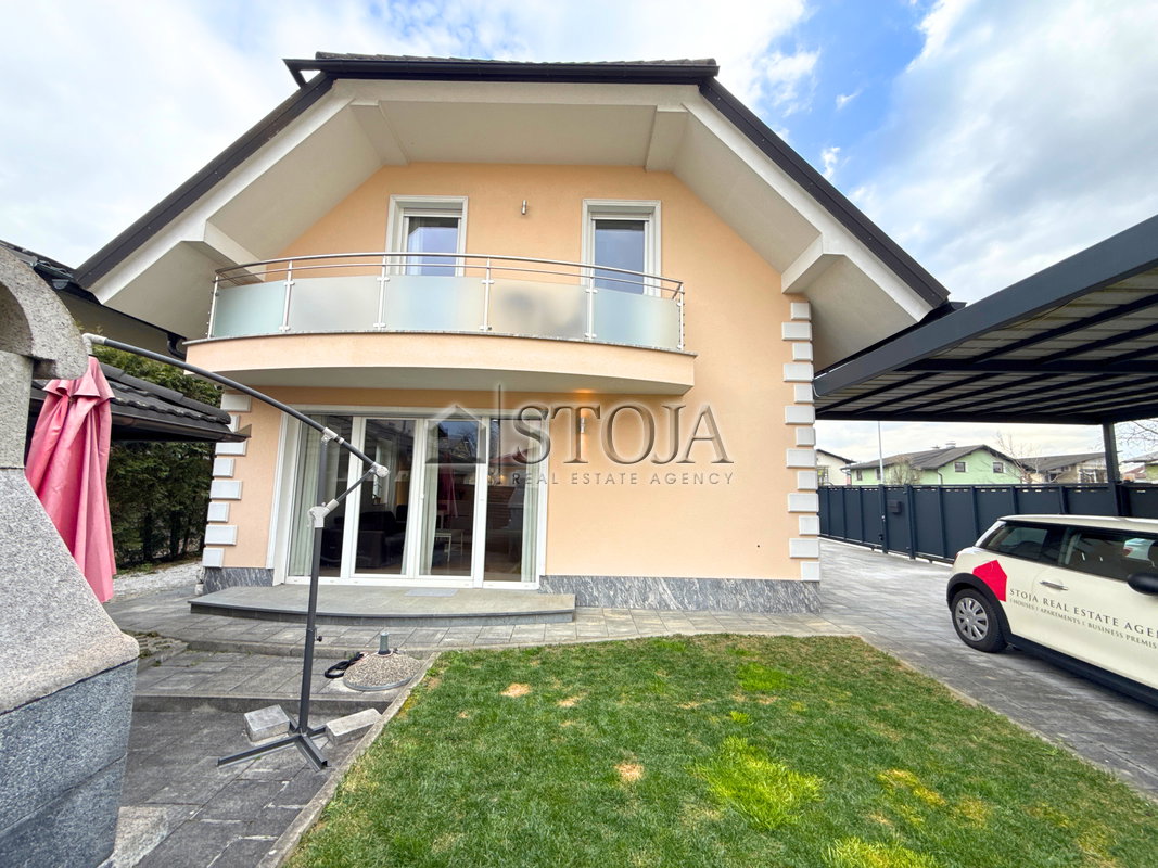 Lokacija: Ljubljana okolica, Domžale, Domžale