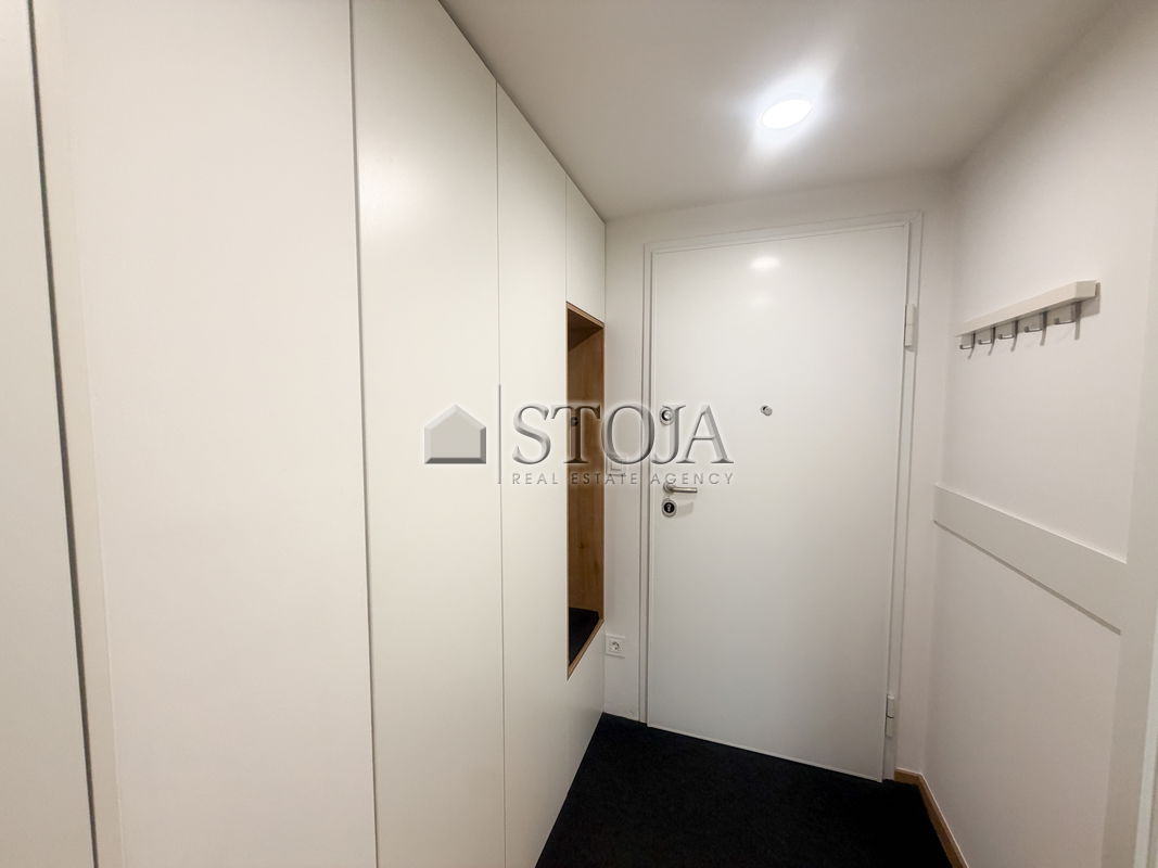 Lokacija: Ljubljana mesto, Center, Prule