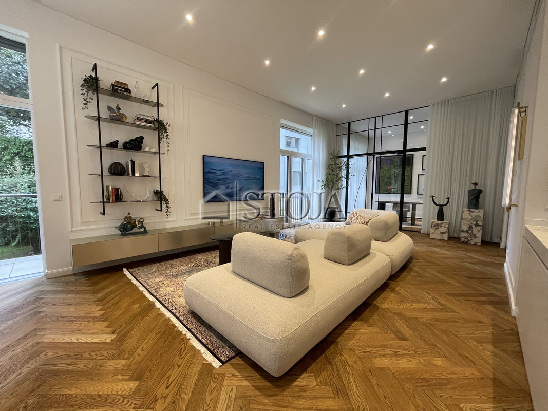 Location: Ljubljana mesto, Center, Center