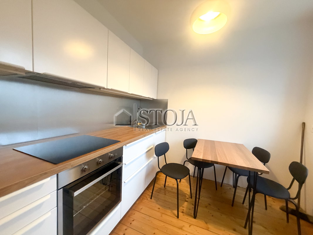 Lokacija: Ljubljana mesto, Bežigrad, Savsko naselje