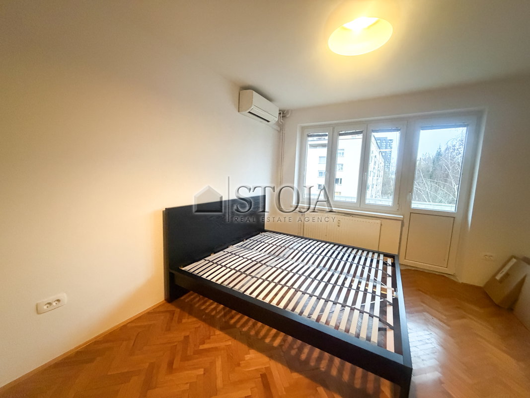 Lokacija: Ljubljana mesto, Bežigrad, Savsko naselje