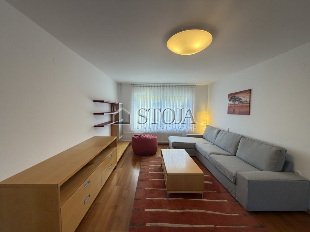 Lokacija: Ljubljana mesto, Vič-Rudnik, Kolezija