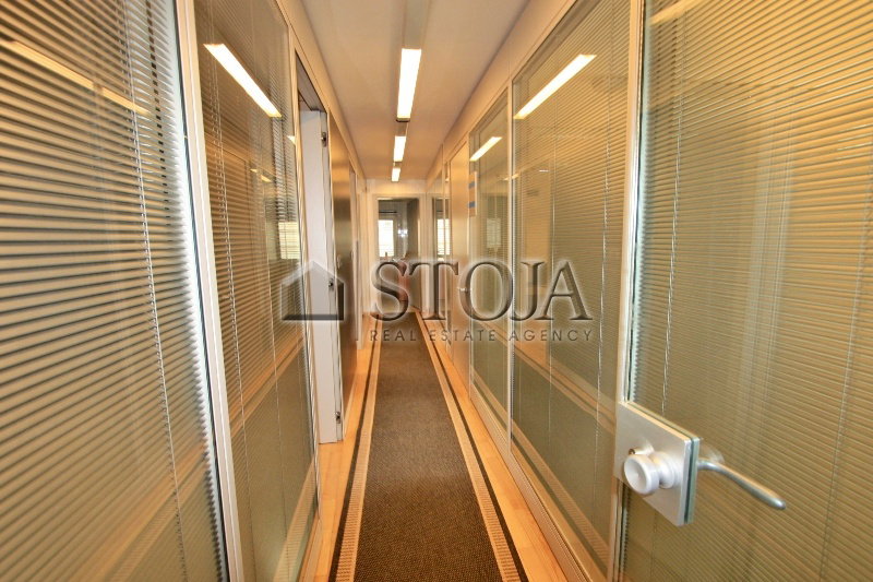 Lokacija: Ljubljana mesto, Center, Center