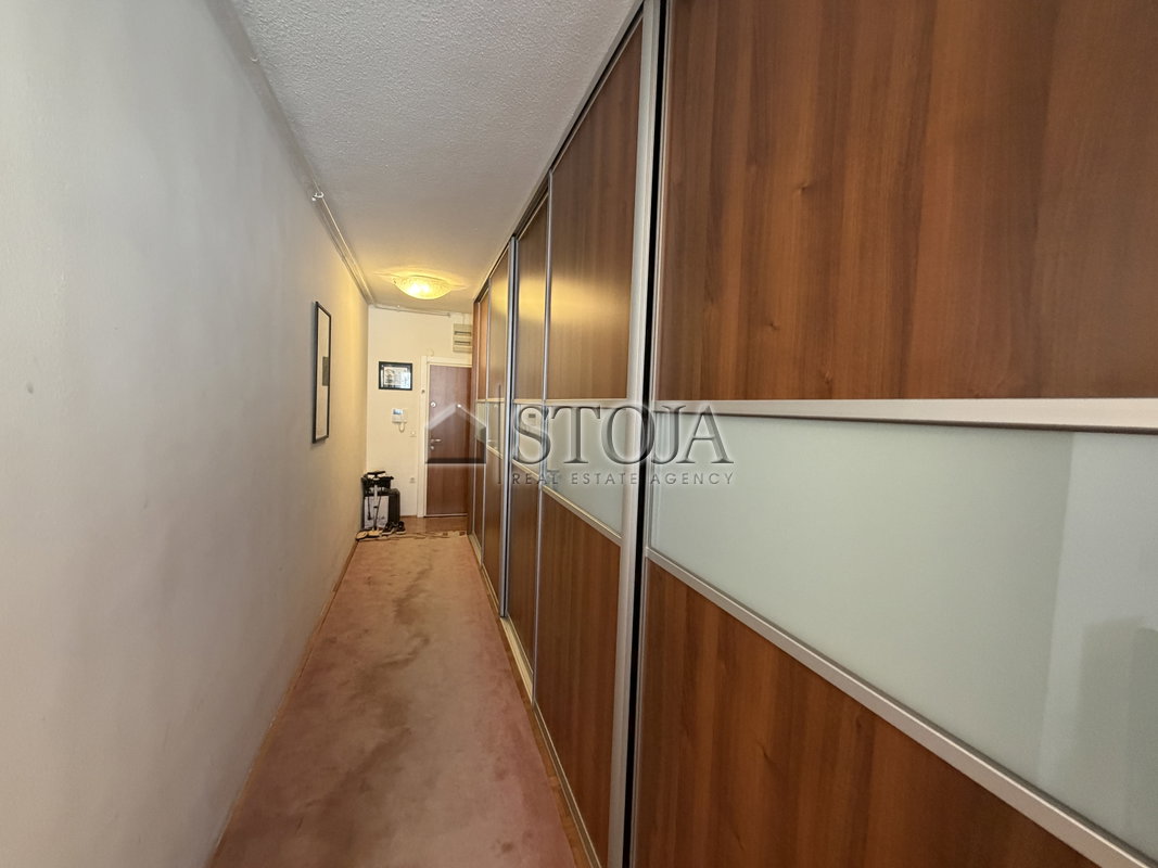Lokacija: Ljubljana mesto, Bežigrad, Bežigrad