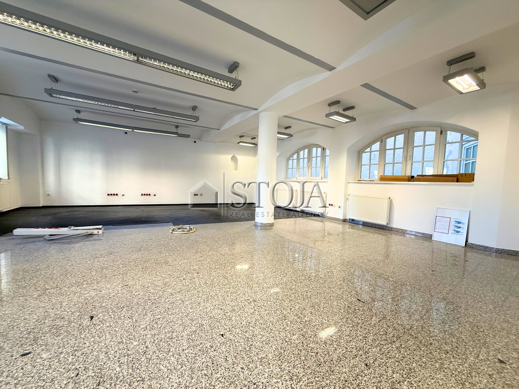 Lokacija: Gorenjska, Kranj, Kranj