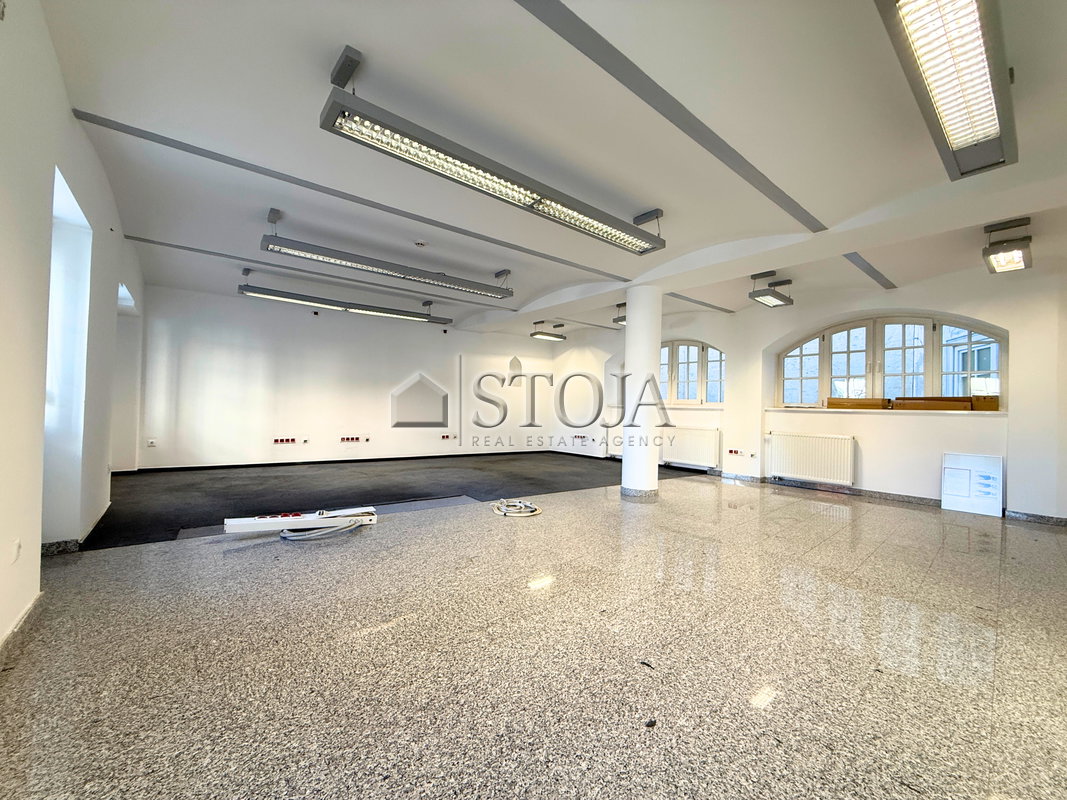 Lokacija: Gorenjska, Kranj, Kranj