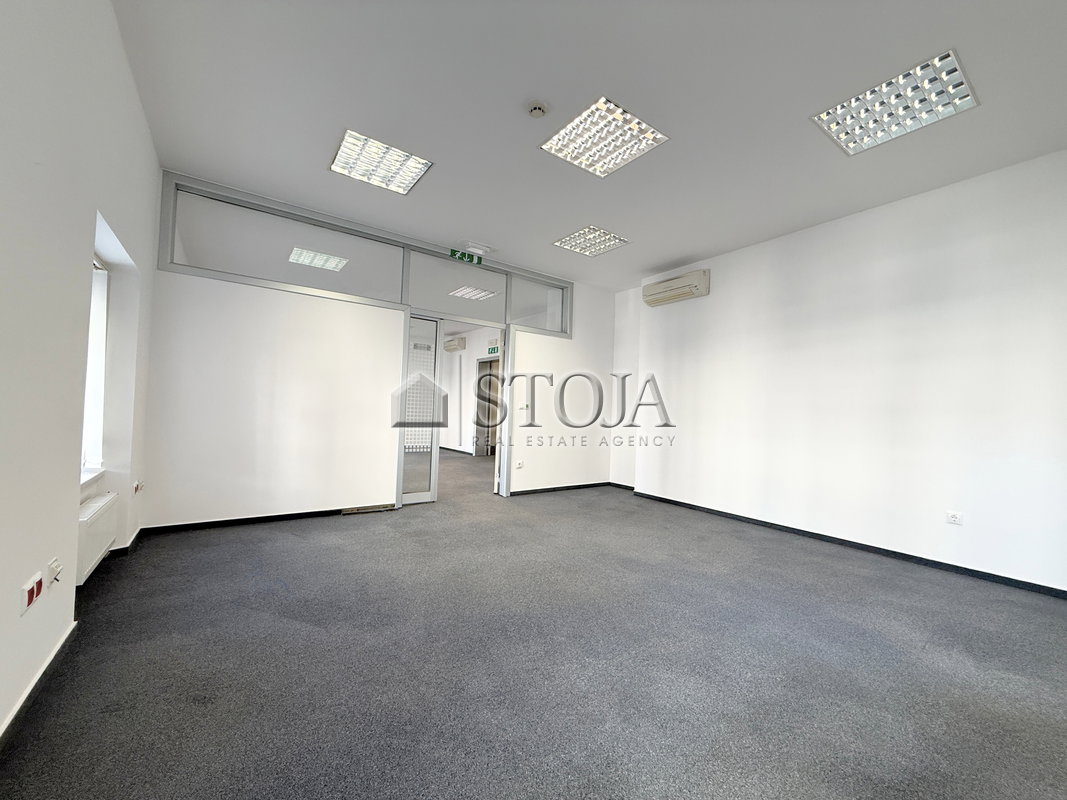 Lokacija: Gorenjska, Kranj, Kranj