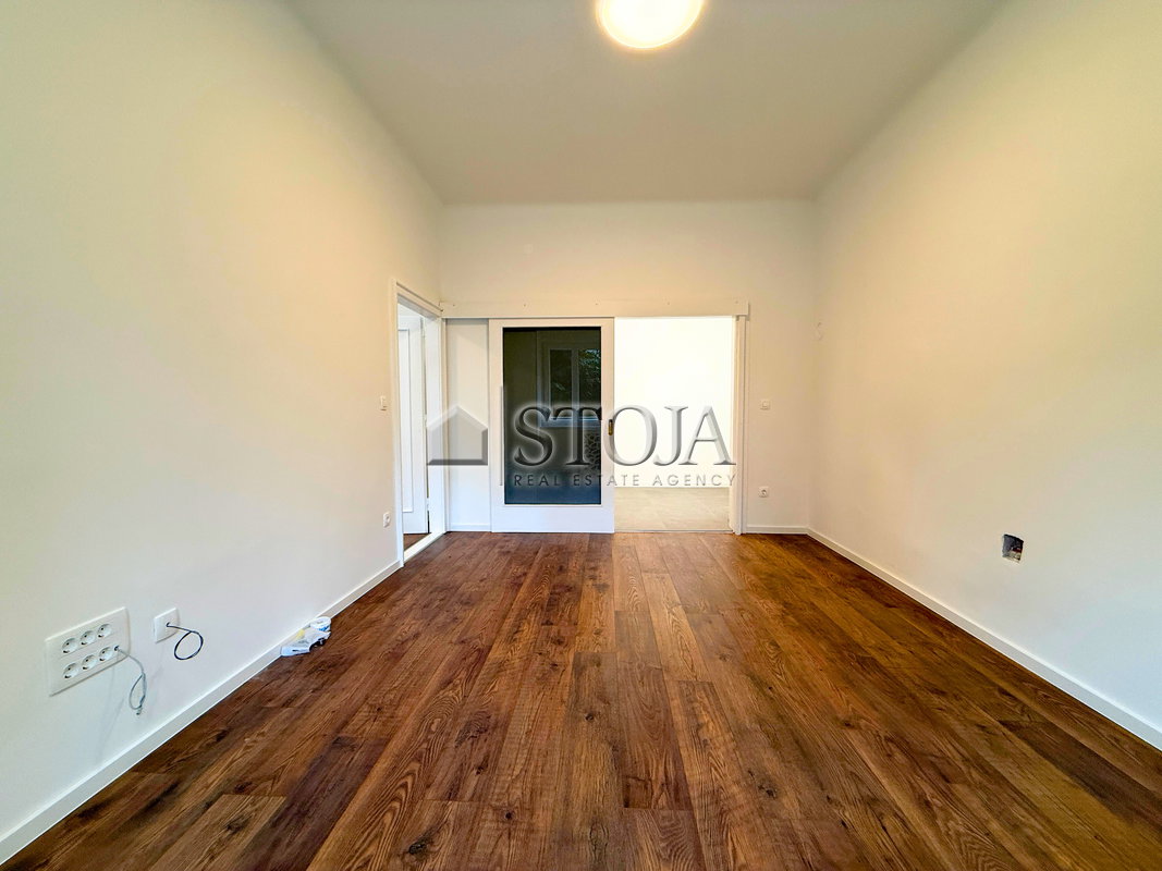 Location: Ljubljana mesto, Center, Center