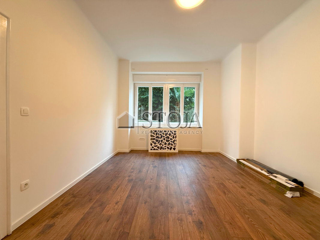 Location: Ljubljana mesto, Center, Center