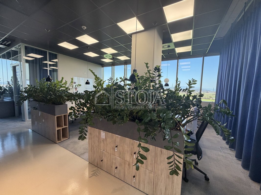 Location: Ljubljana mesto, Šiška, Stegne