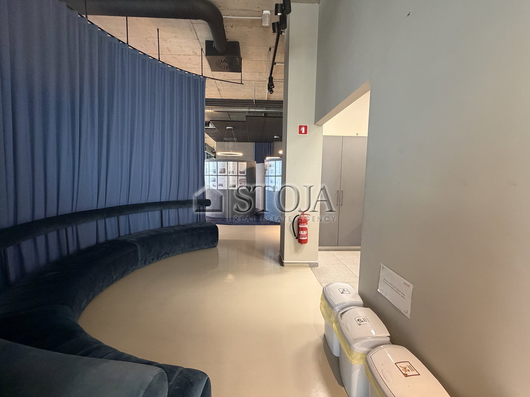 Location: Ljubljana mesto, Šiška, Stegne