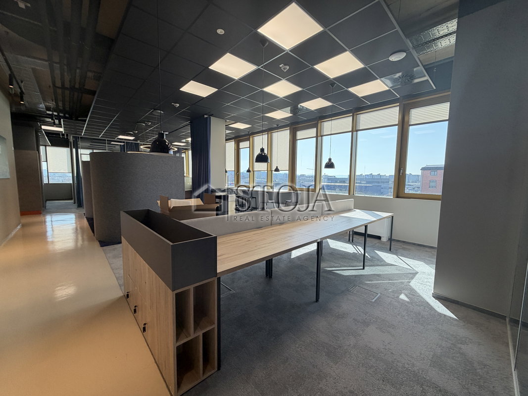 Location: Ljubljana mesto, Šiška, Stegne