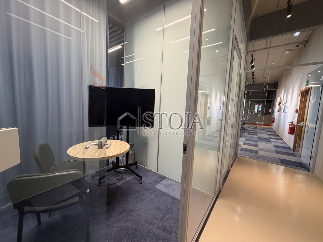 Location: Ljubljana mesto, Šiška, Stegne