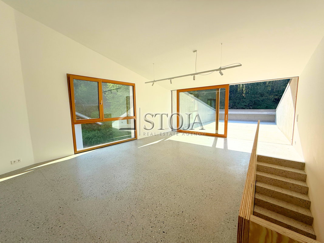 Location: Ljubljana mesto, Vič-Rudnik, Rožna dolina