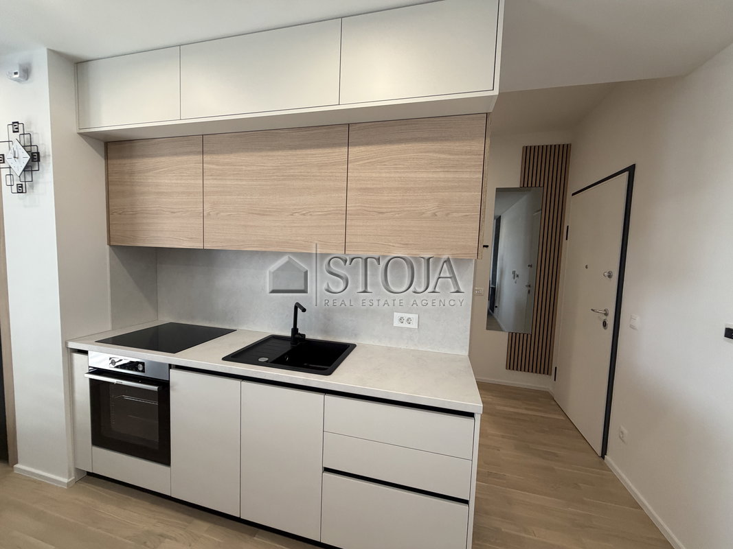 Location: Ljubljana mesto, Moste-Polje, Zelena jama