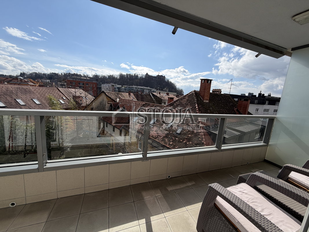 Location: Ljubljana mesto, Center, Center