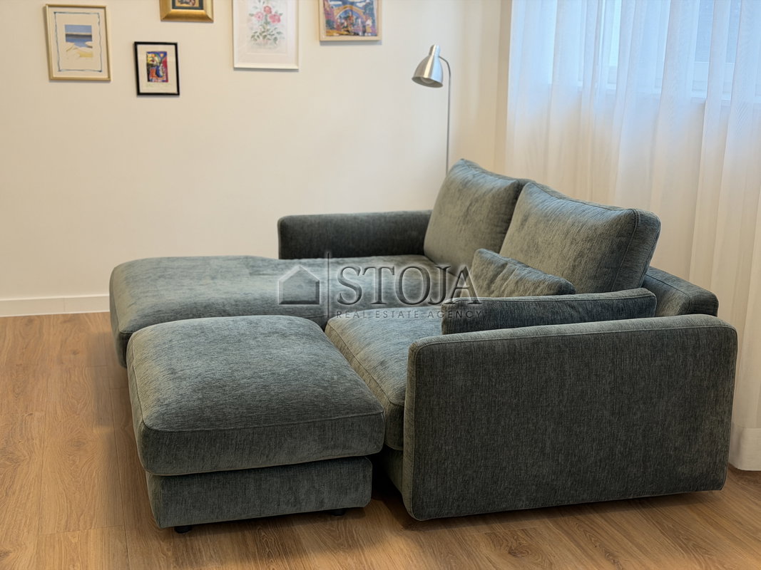 Lokacija: Ljubljana mesto, Šiška, Dravlje