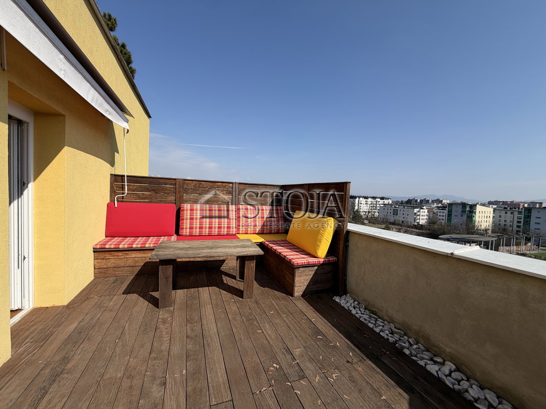 Location: Ljubljana mesto, Bežigrad, Bežigrad