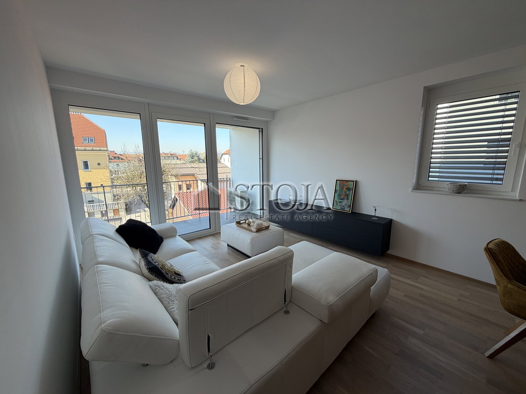 Location: Ljubljana mesto, Bežigrad, Bežigrad